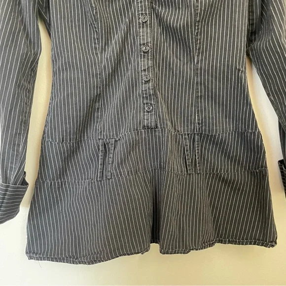 Fleurish | Black and White Pinstripe Button down | Size Small - Picture 8 of 11